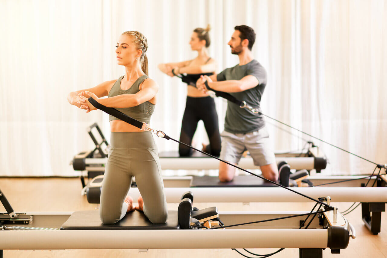 Csoportos reformer pilates edzés
